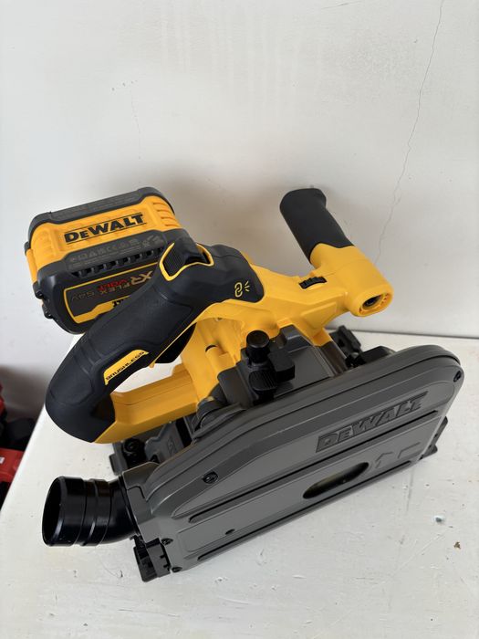 DEWALT DCS520 FlexVolt Circular Precizie Ca Nou!