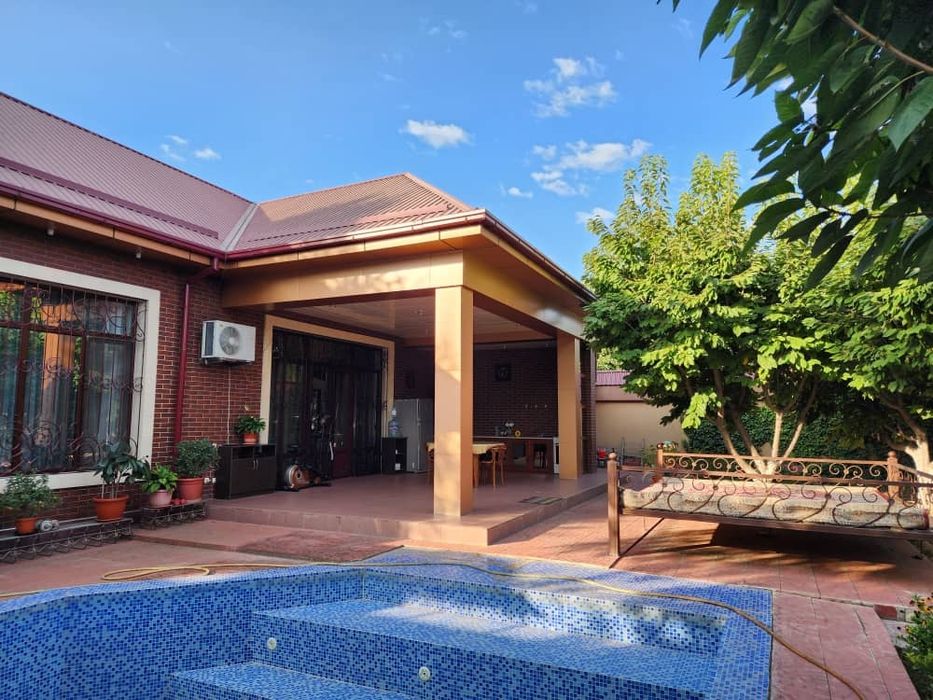 Продается дом в центре Кибрая 12,5 сот