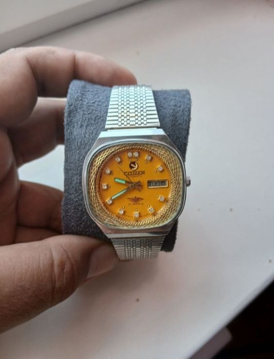 Citizen соат сотилади