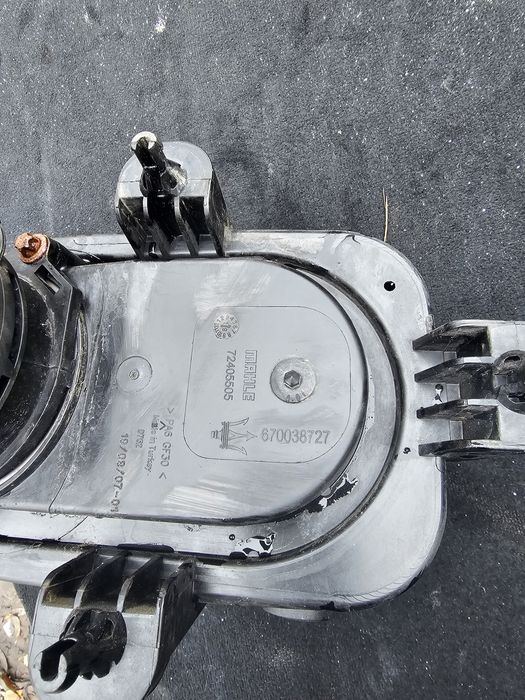 Caracasa filtru aer maserati ghibli 3.0b