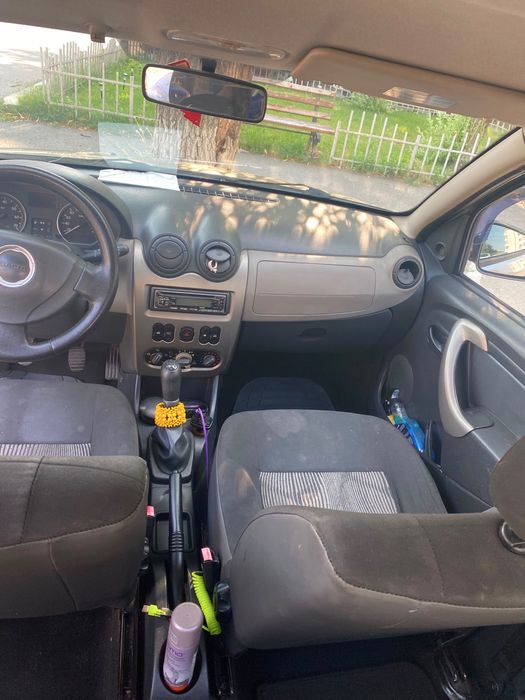 Ofer spre vanzare Dacia sandero
