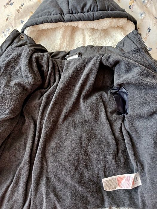 Зимно яке ,по етикет 98,но отговаря на 92