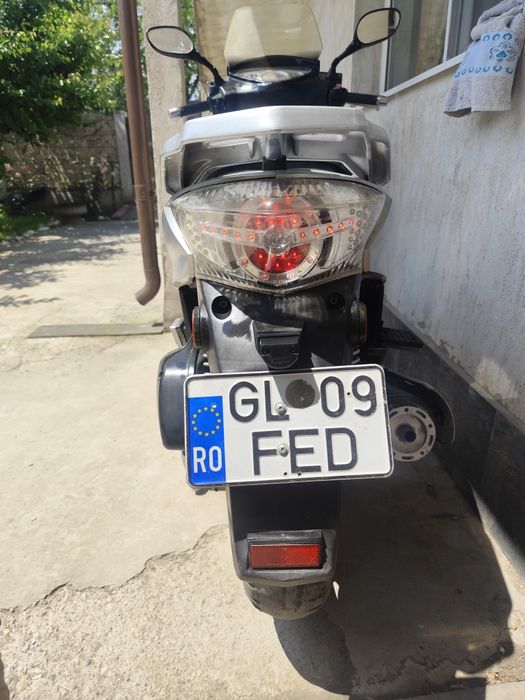 Scuter Kymco people s 250 (2007)