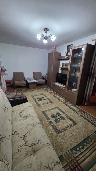 Продам двухкомн.р-н СКГУ