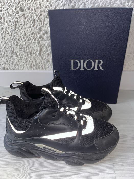 Продавам Dior b22 в добро състояние 43номер