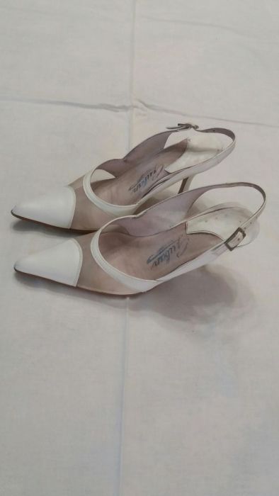 Vand pantofi dama de ocazie, din piele, marimea 35