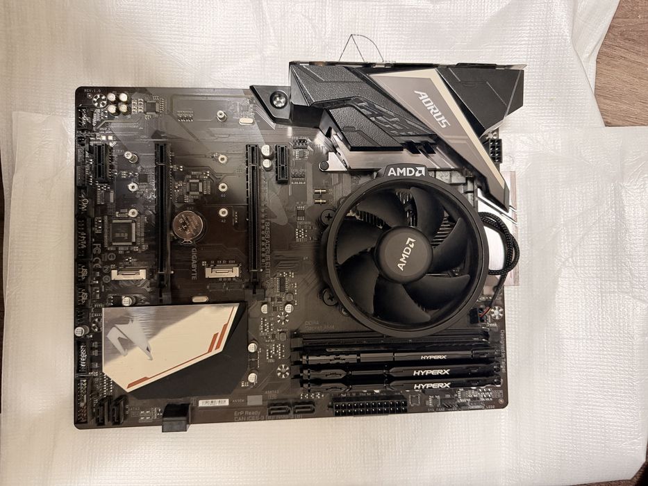 Kit placa de baza aorus ryzen 7 5700g 24gb ram