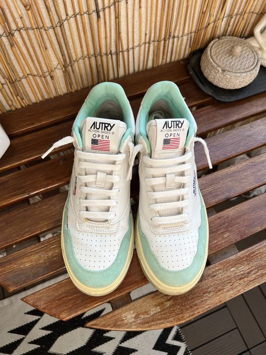 Autry Open Mid 40 EU Mint Green Originals