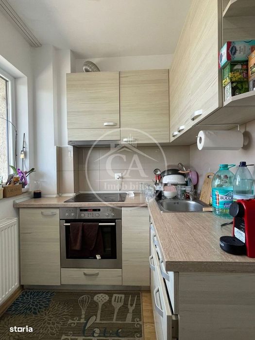 Apartament cu 3 camere de închiriat în zona Nufărul, Oradea