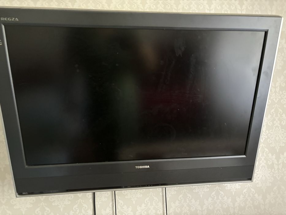 Продается телевизор не смарт