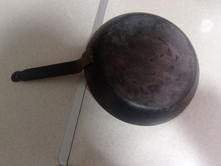 Сковородка темирлик сотилади ишлатилмаган