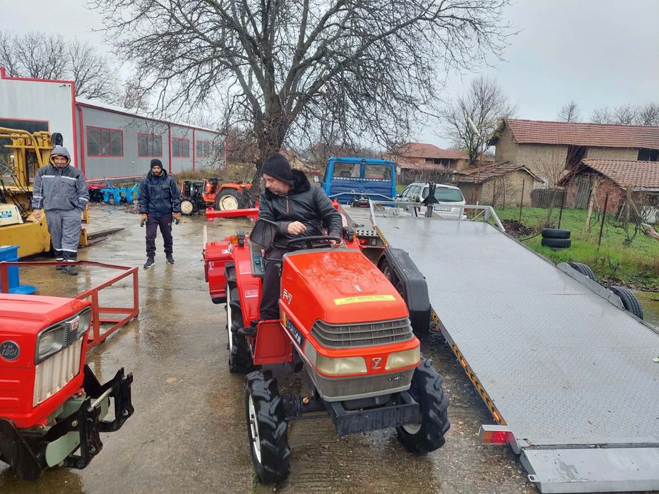 Трактор Кубота 18 коня