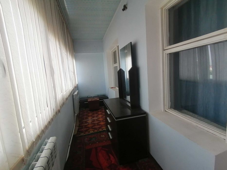 Продаётся 5 комнатная квартира.  5 хонали уй сотилади.