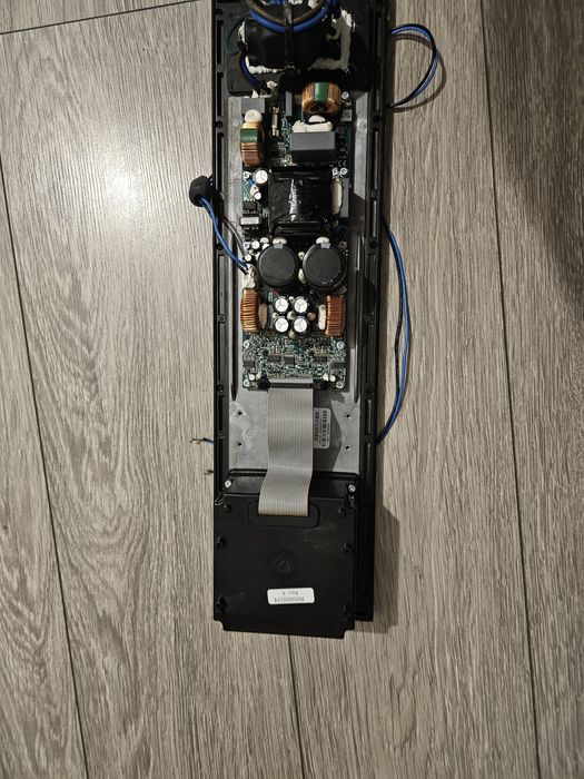 Vand Amplificator RCF Sub 905 ASll