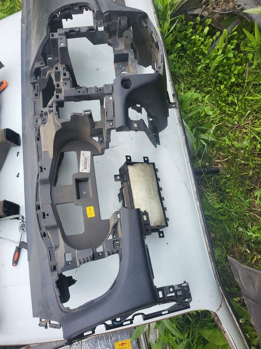 Продам элементы салона КИА Церато 2