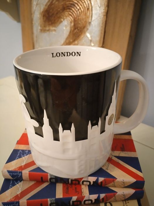 Оригинална голяма чаша за топли напитки Старбъкс от Лондон