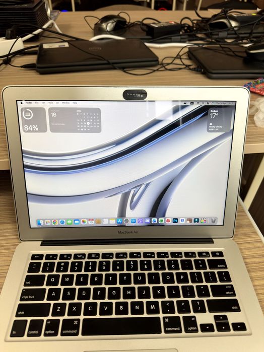 MacBook Air 13 (Early-2014) 8GB / 128GB