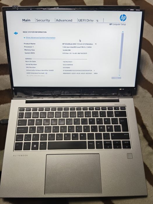Laptop HP Elitebook 840 g10 incomplet  cu display spart