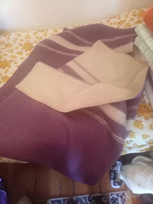 Продам одеяла ,разные советские и современные плед--одеяло