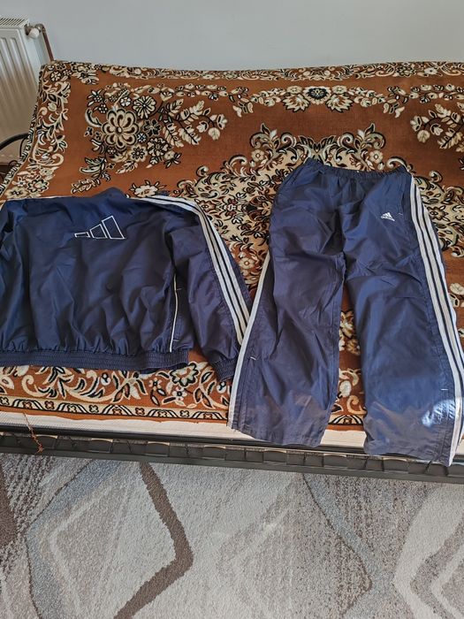 Echipament Adidas