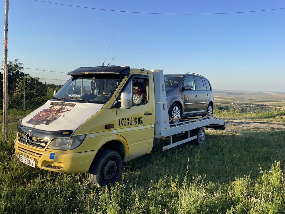 Tractari auto non-stop  asistenta rutiera