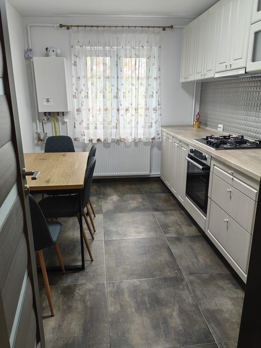 Apartament 2 camere zona 2 stejari - Inspectoratul Scolar