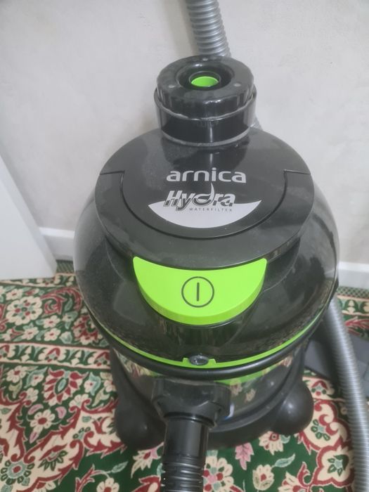 Пылесос Arnica HYDRA