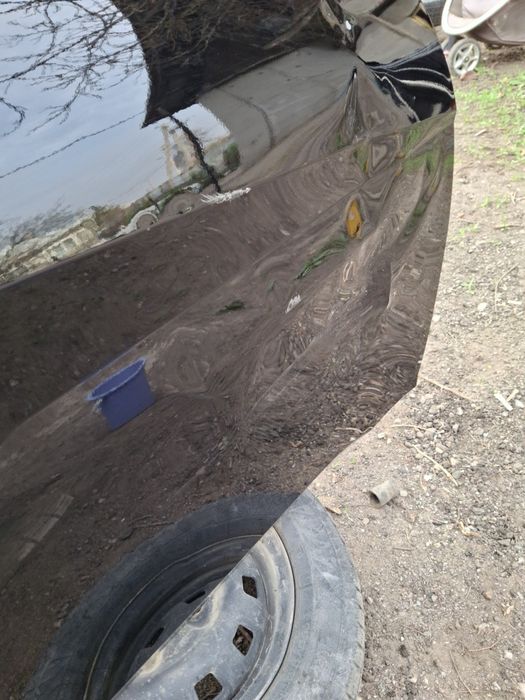 Дверь на Hyundai elantra