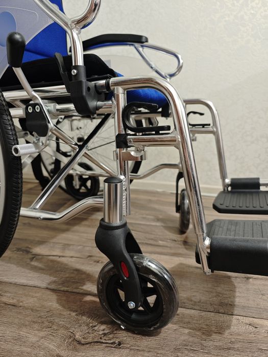 Коляска инвалидная