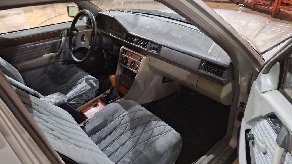 Продам мерс 124, 102 мотор