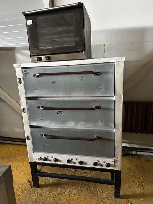 Духовка жарочный шкаф