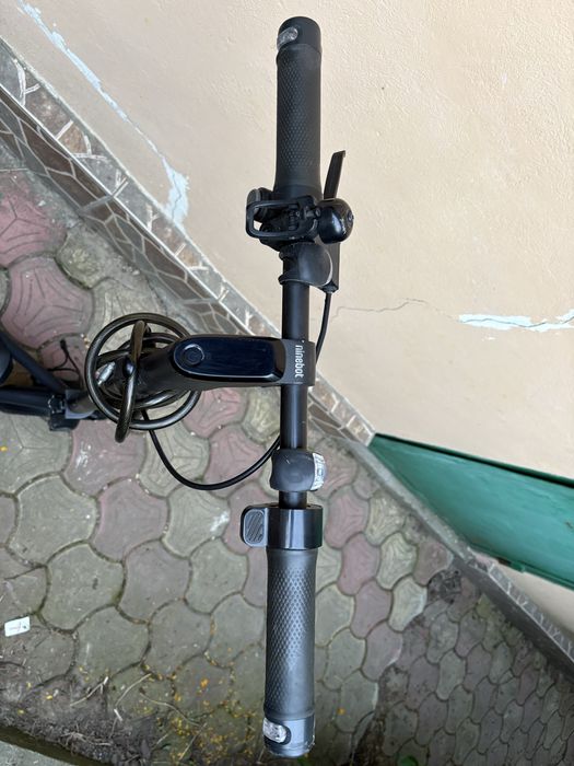 Trotineta ninebot