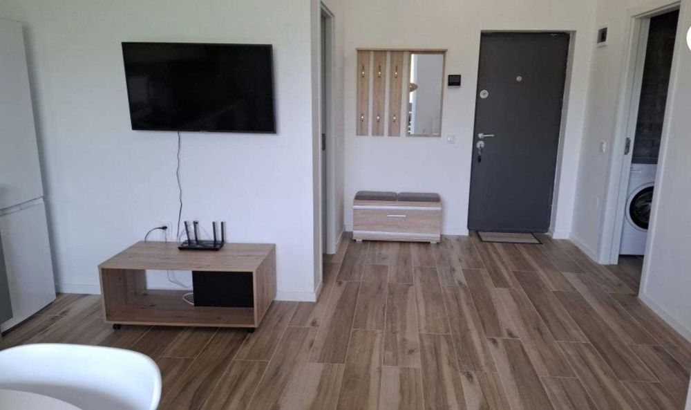 PF vand apartament 2 camere in Beta Residence