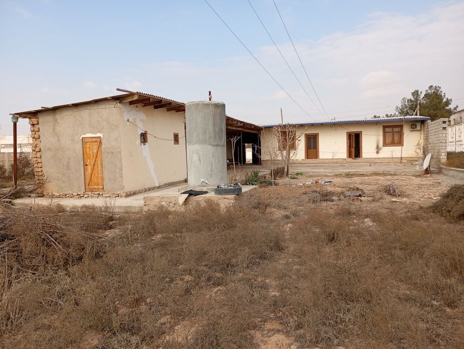 Hovli sotiladi 6 sotix