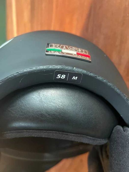 Casca de ski cu visor marca KASK italia Dama