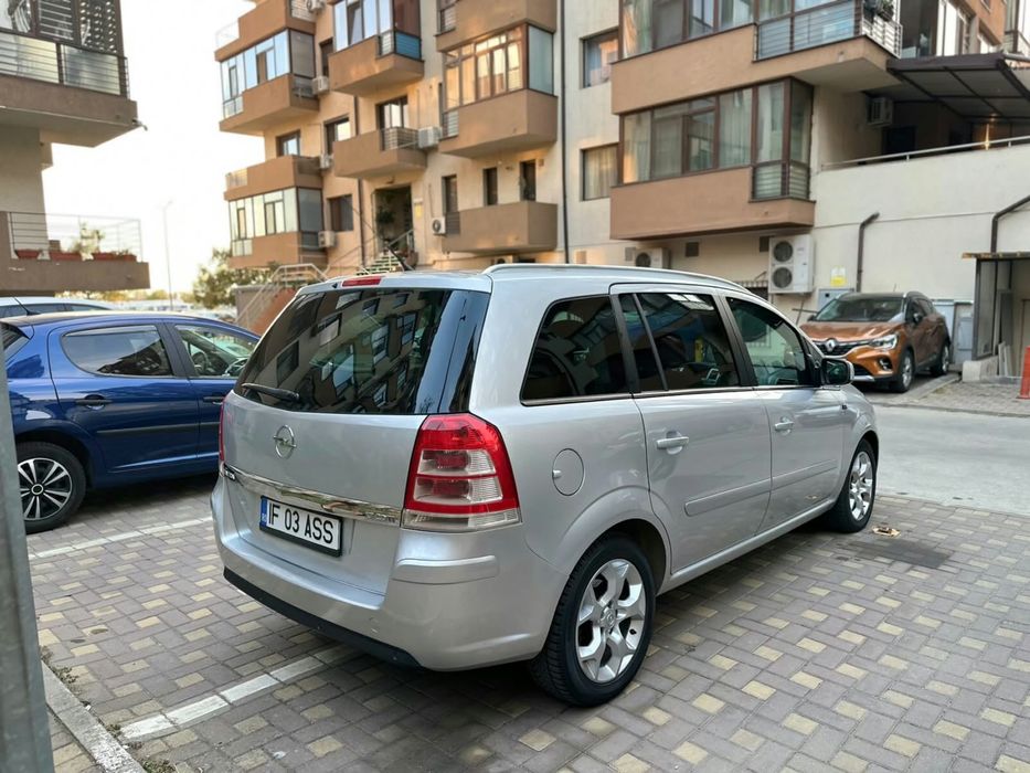 OPEL Astra 2010 — imagine 4