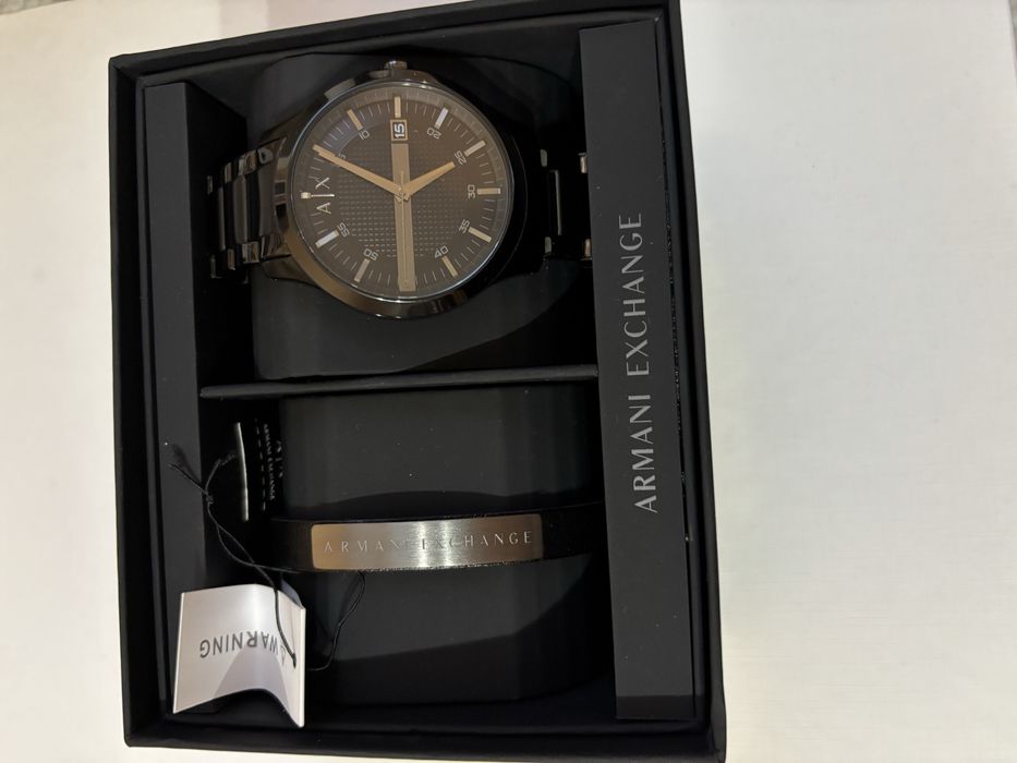 Часовник Armani Exchange