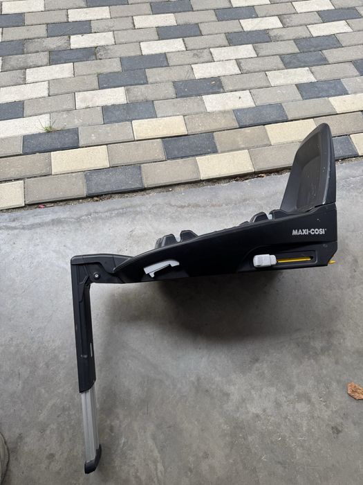 Vand scoica + baza isofix Maxi Cosi Joolz.