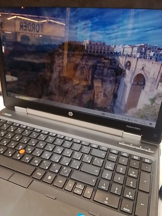 Ноутбук Elitebook 8590W Продавайте,