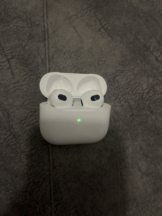продам airpods 3 оригинальные