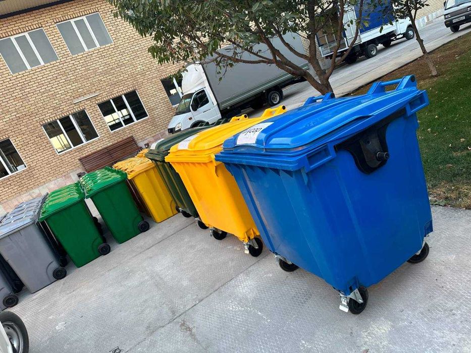 Мусорные баки и урны. Контейнеры для мусора. От 120 до 1100 литра