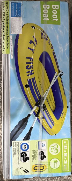 Чисто нова надуваема лодка