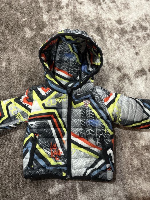 Бебешко яке guess