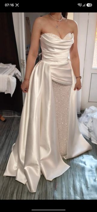 Vand rochie de mireasa Milla Nova model Aminata