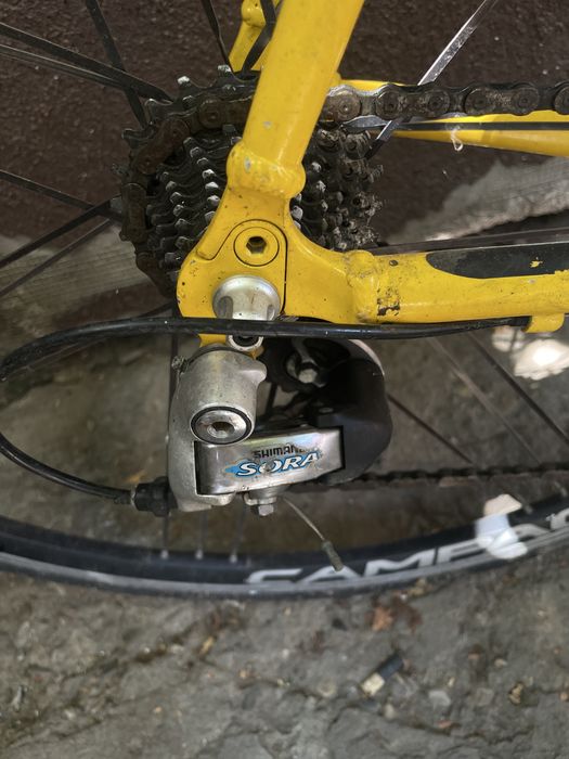 Bicicleta semicursiera