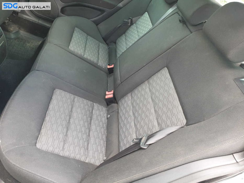 Bancheta Spate Sezut cu Spatar Material Textil FARA Incalzire Skoda Octavia 2 Break Combi 2004 - 2013 [Q4863]