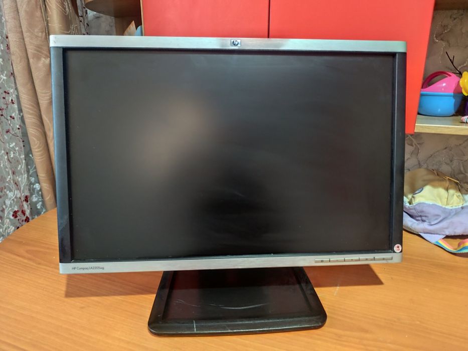 Продам Мониторы HP