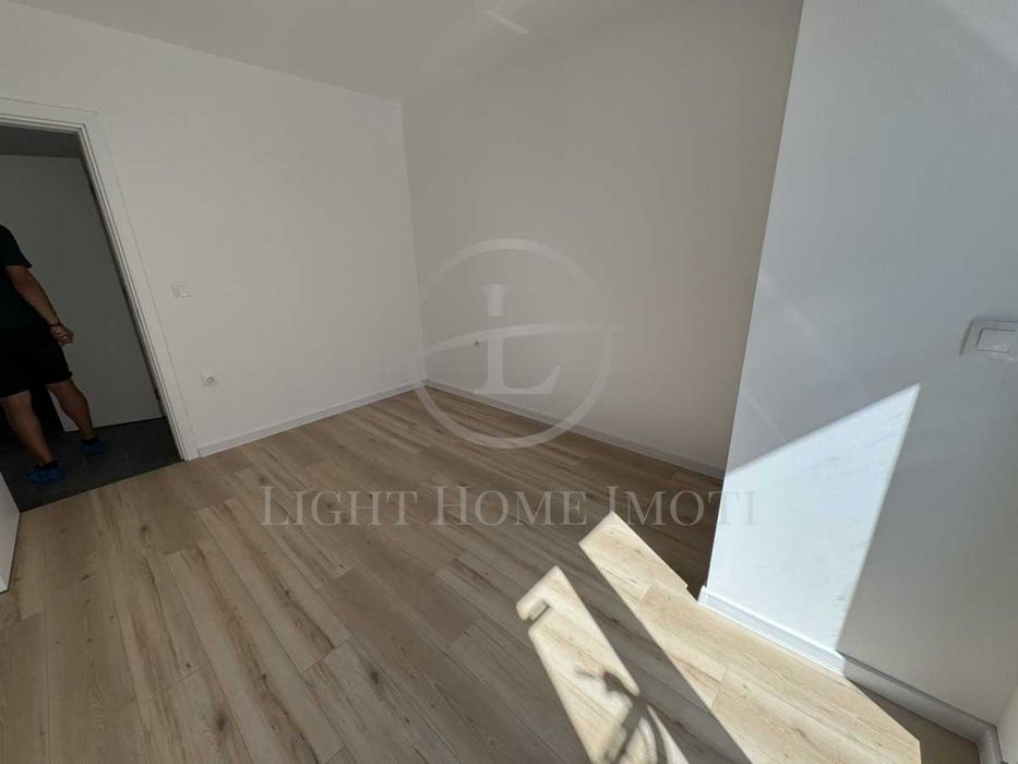 Продава се Тристаен апартамент в Пловдив, Кючук Париж - 87 кв.м за 973 €/кв.м - Снимка #7