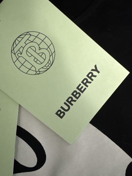 Tricou BURBERRY Negru Nou S