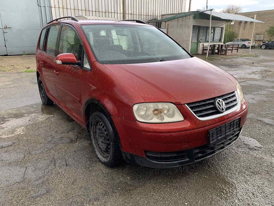 Фолксваген Туран 1.9 тди 101 коня 2005 год